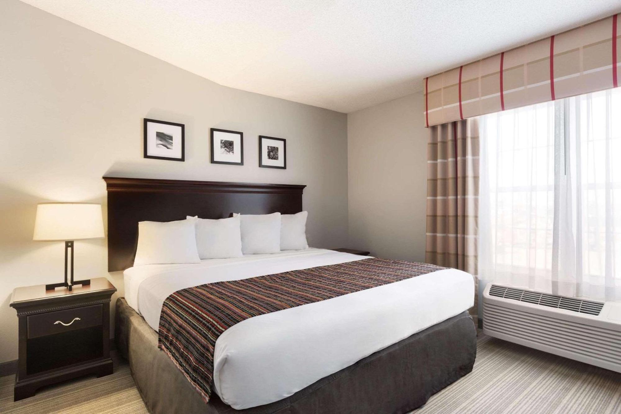 Country Inn & Suites By Radisson, Kearney, Ne Buitenkant foto