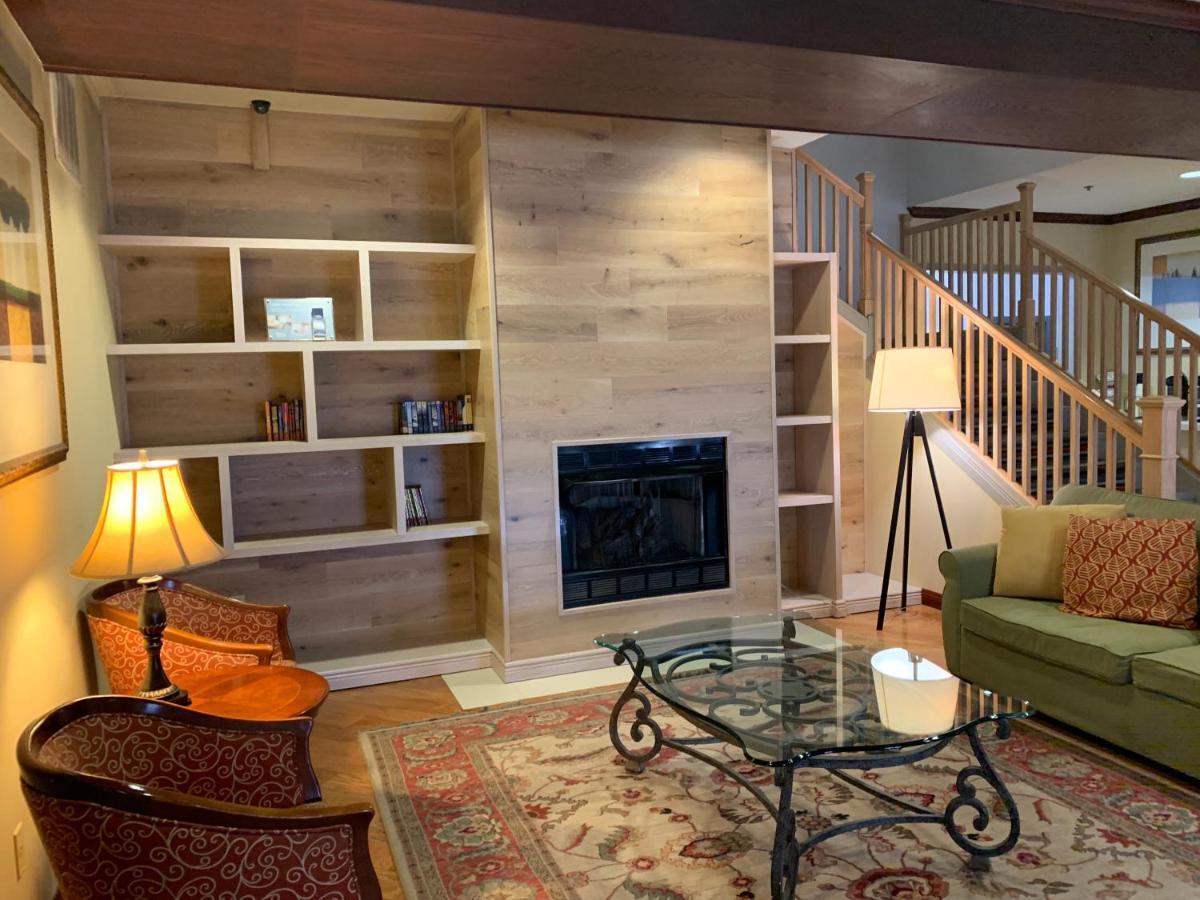 Country Inn & Suites By Radisson, Kearney, Ne Buitenkant foto