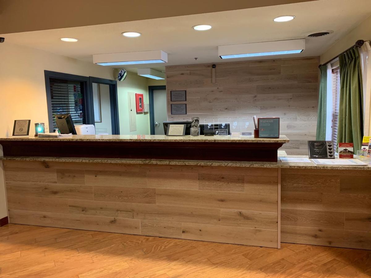 Country Inn & Suites By Radisson, Kearney, Ne Buitenkant foto